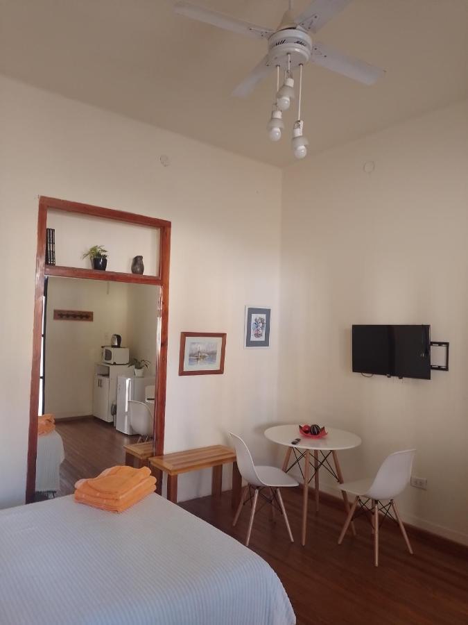 Monoambiente En Puerto Nuevo Apartment กอนเซ็ปซิออน เดล อุรุกวัย ภายนอก รูปภาพ